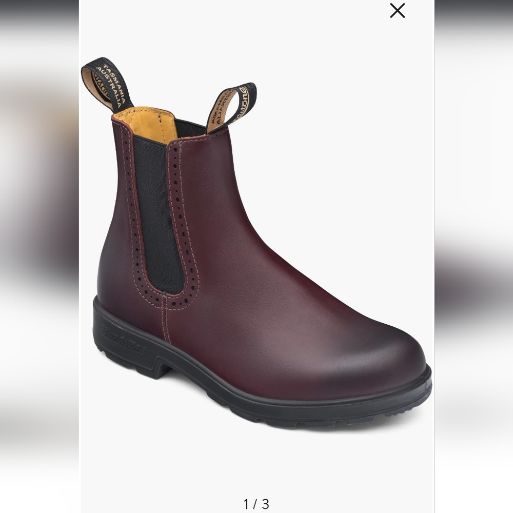 Blundstone Dark Red Leather Chelsea Boots